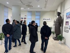 岁末寒冬，两地领导考察杨艺集团