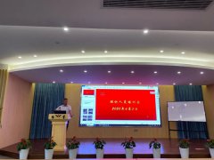 杨桂荣总裁亲自授课，设计培训会激发创意巧思