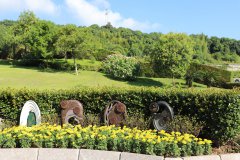 杨艺小型艺术雕塑葬：让生命以美学姿态归于自然